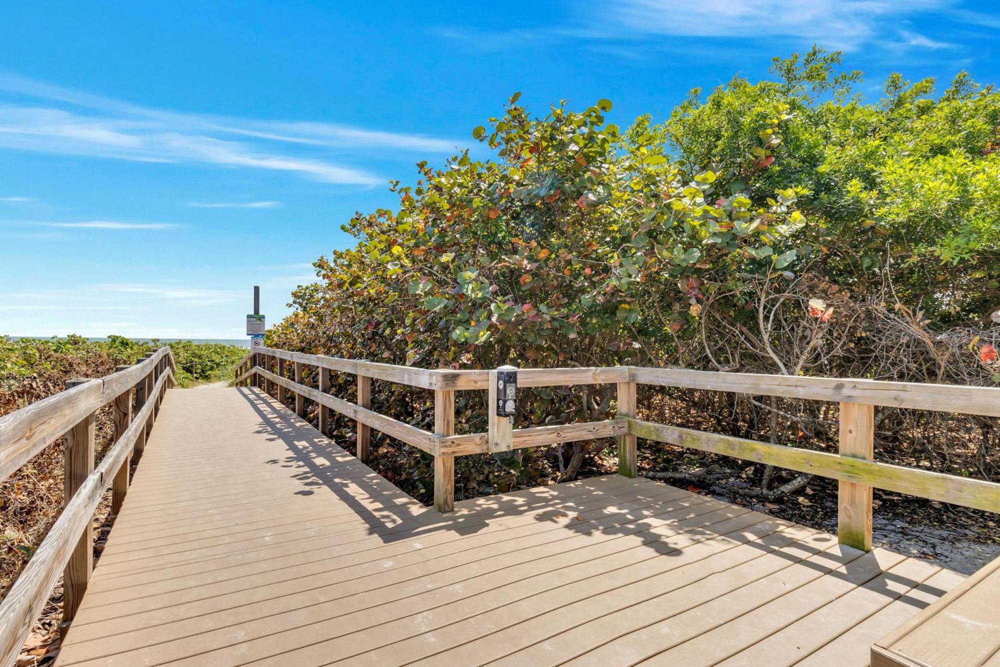 Cape Winds Resort Cape Canaveral Dış mekan fotoğraf